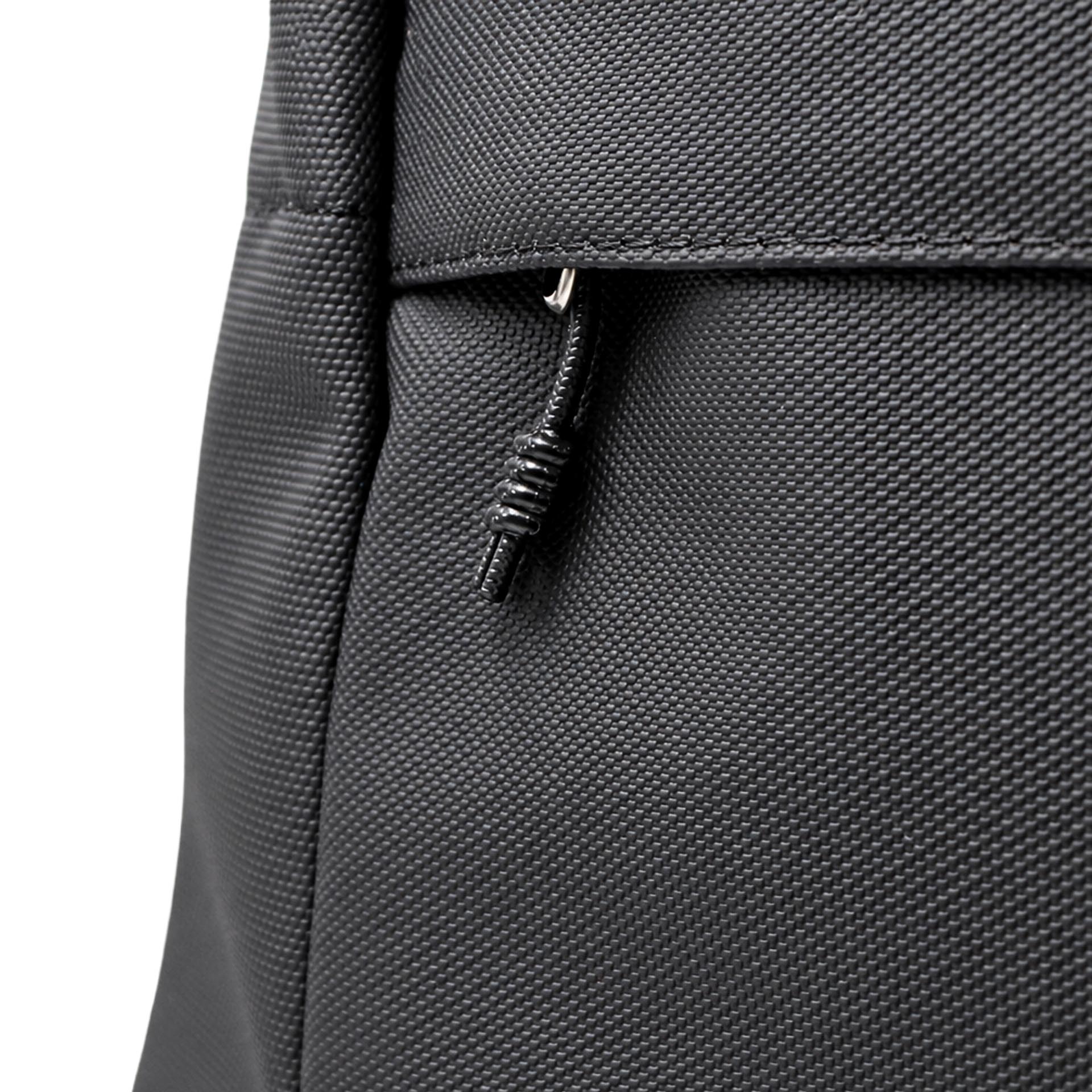 Sac à dos à fermeture enroulable, noir