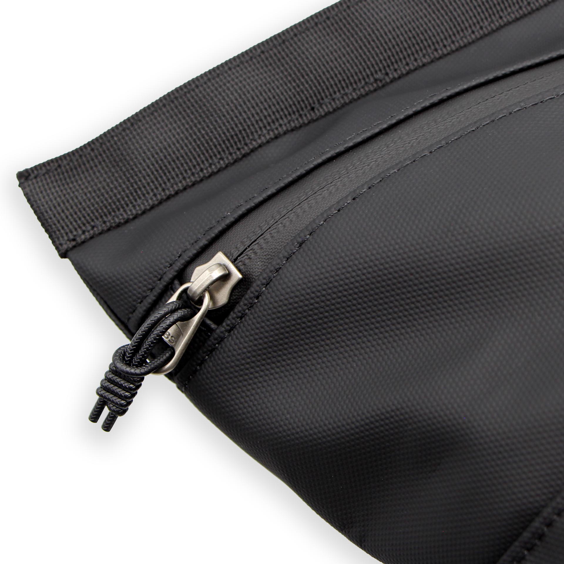 Sac à dos à fermeture enroulable, noir