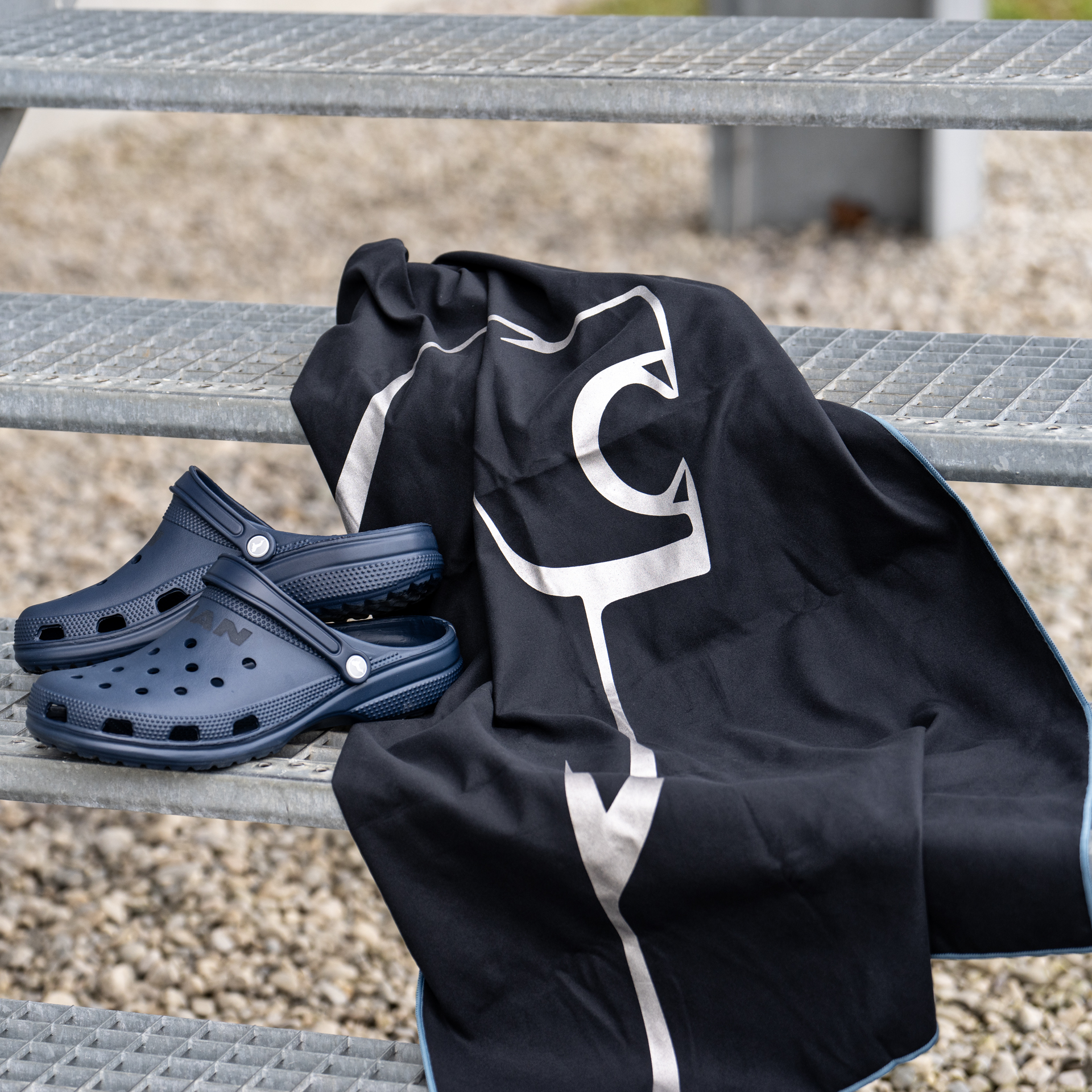 Functional towel blue