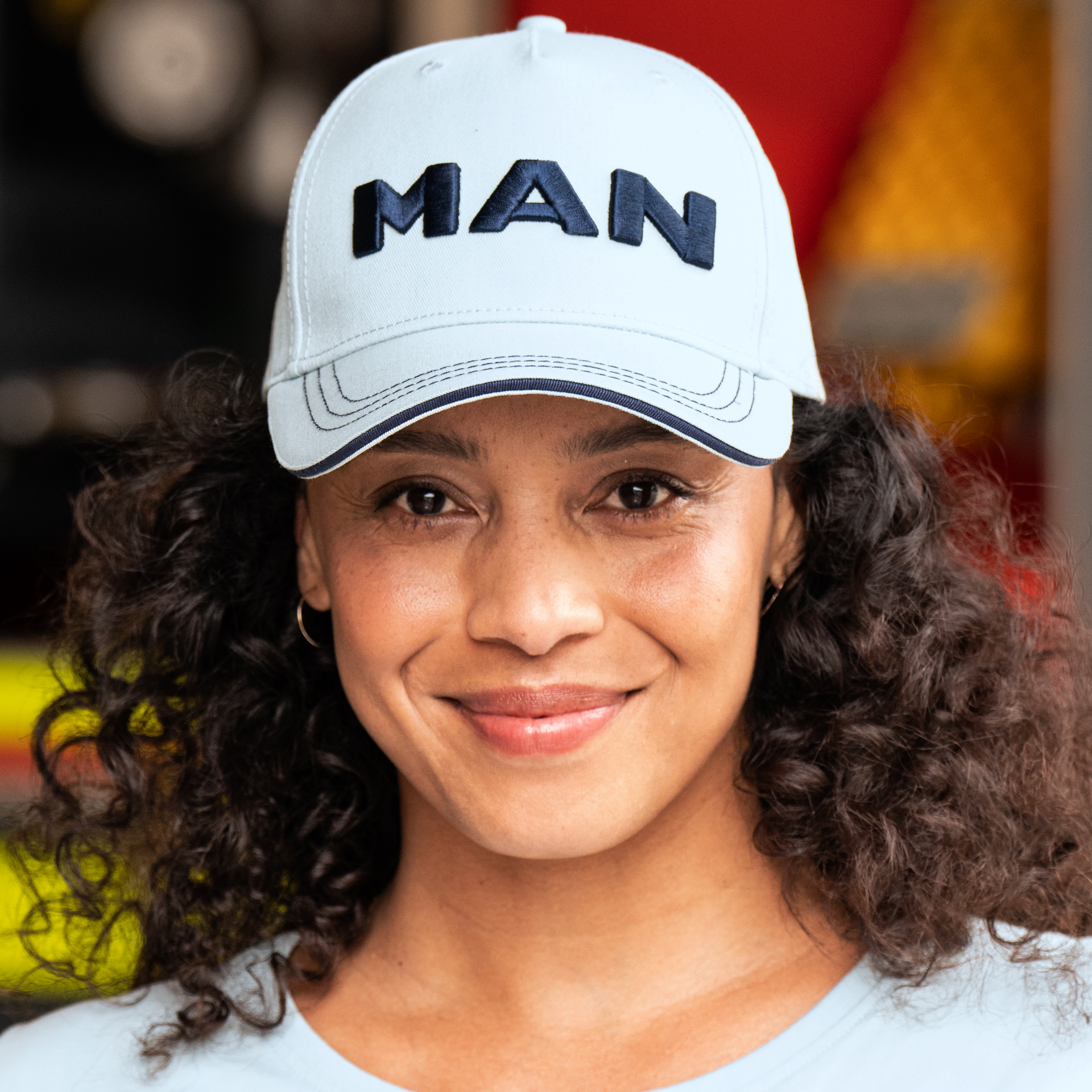 Unisex Classic Cap Logo