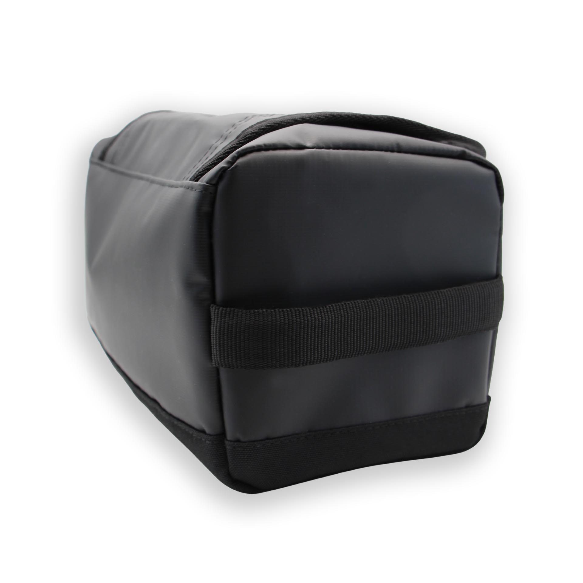 Hanging toiletry bag